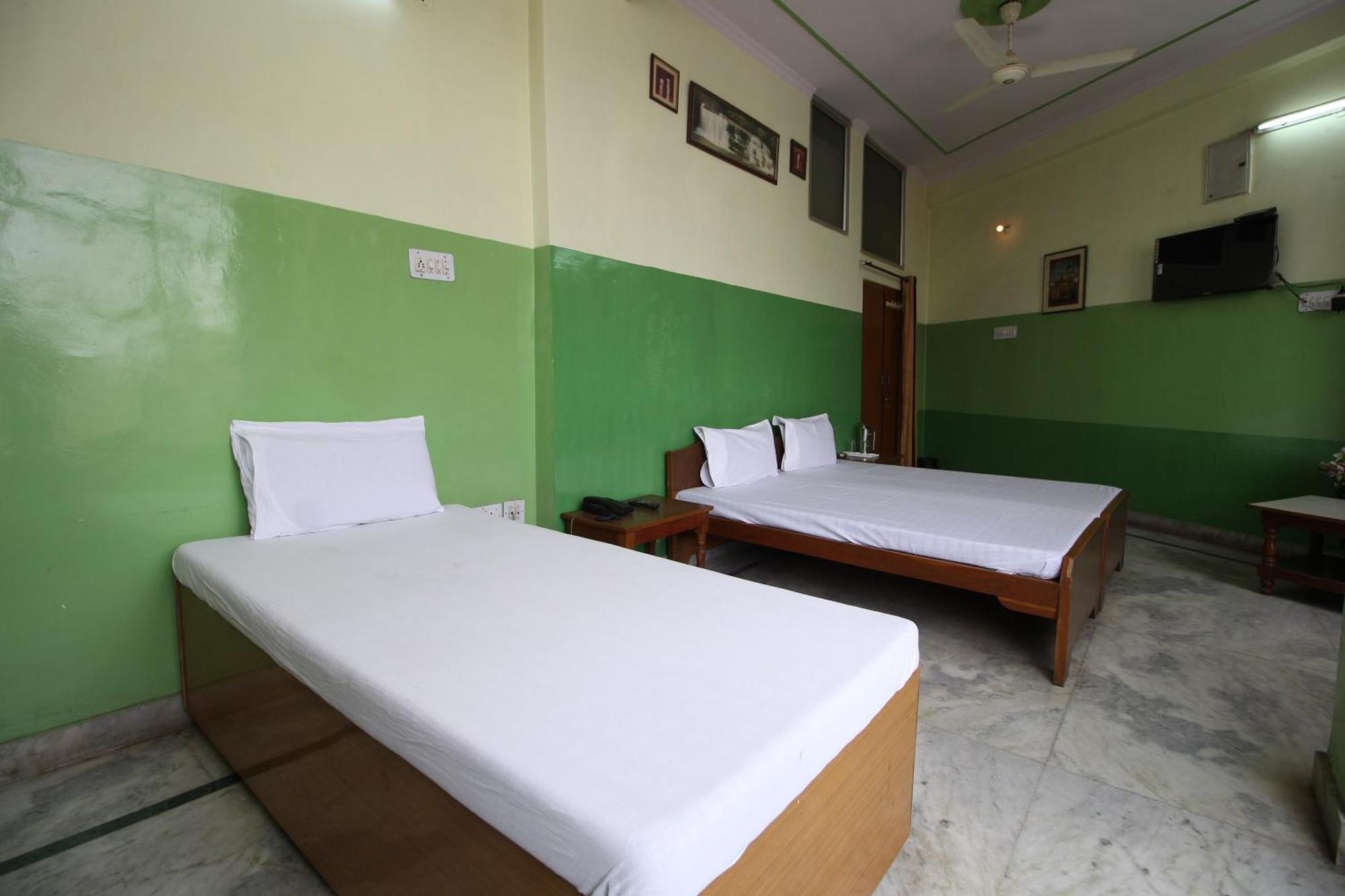 Hotel O Shree Shyam Guest House Jaipur Bagian luar foto