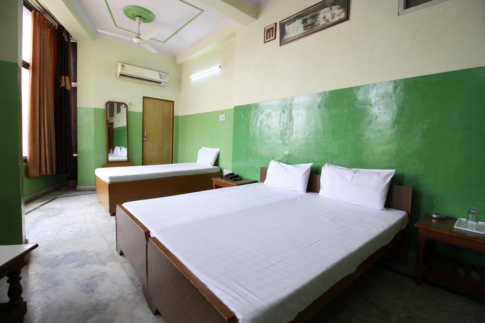 Hotel O Shree Shyam Guest House Jaipur Bagian luar foto